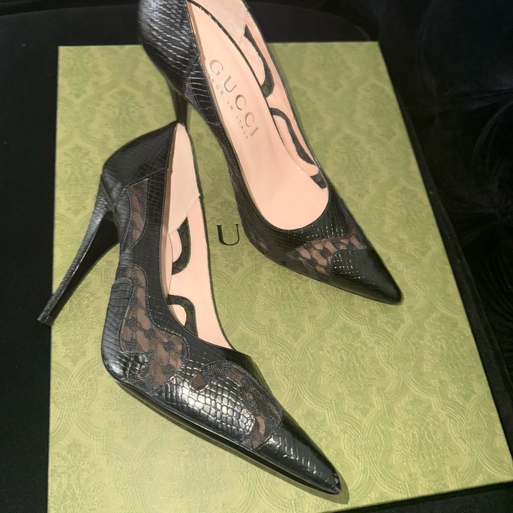 Brand new with box Gucci Elegant Black Lace Stiletto Heels - Picture 6 of 7